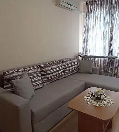 чудесно място с басейн плама -обзор Обзор