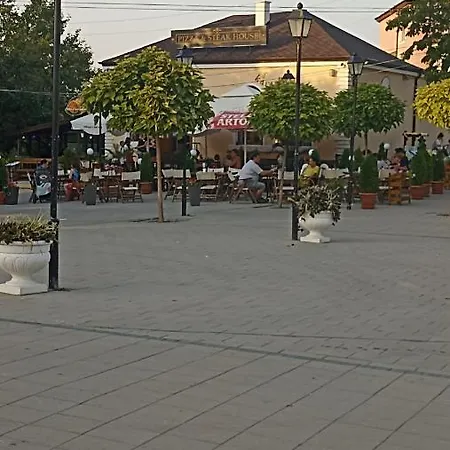 чудесно място с басейн плама -обзор Апартамент *