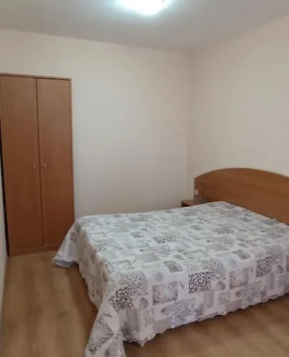 чудесно място с басейн 