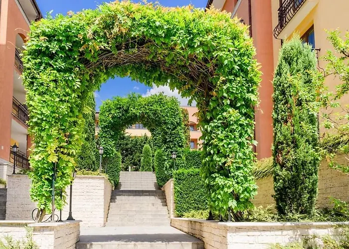 Apartament чудесно място с басейн 